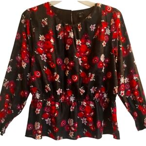 Ann Taylor lg floral print lined long sleeves pullover blouse. 6098